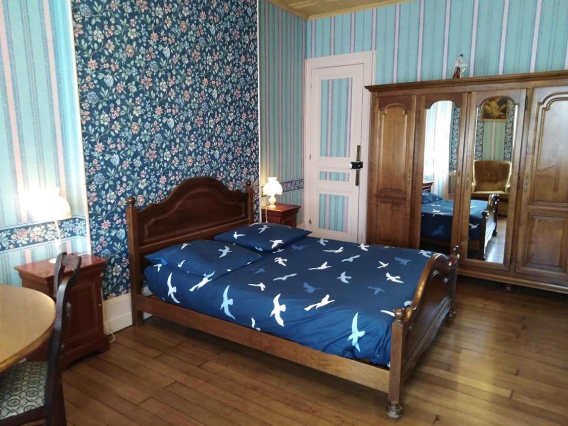 Le Point Du Jour Bed & Breakfast Revin  Dış mekan fotoğraf